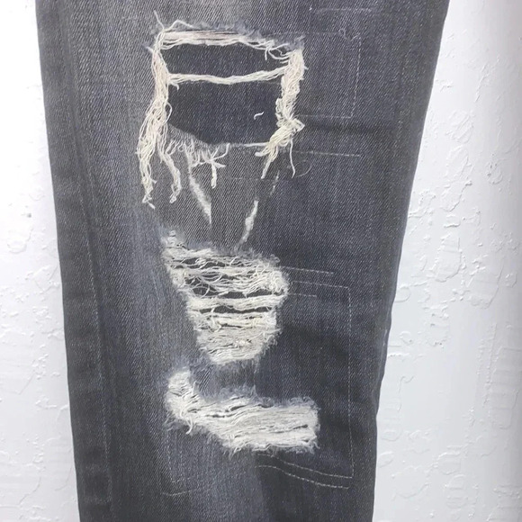 J Brand Distressed Skinny Leg Jeans in Affray Size 28 - Picture 6 of 8